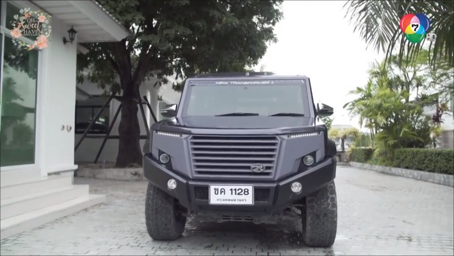 2016 Thairung Transformer II on Toyota Hilux Vigo Champ chassis