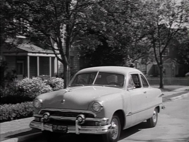 1951 Ford Custom Club Coupe [72B]