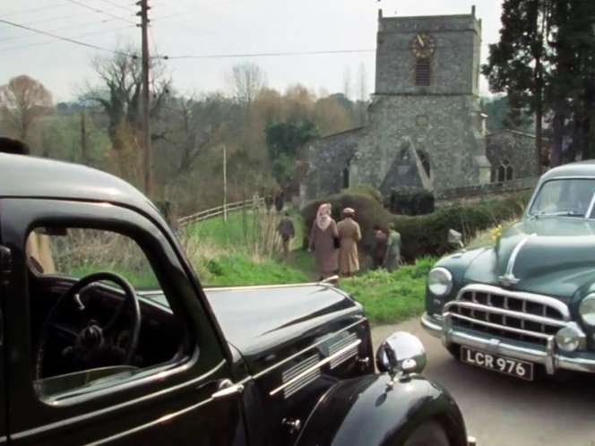 1938 Standard Flying Ten Touring Saloon [10BL]