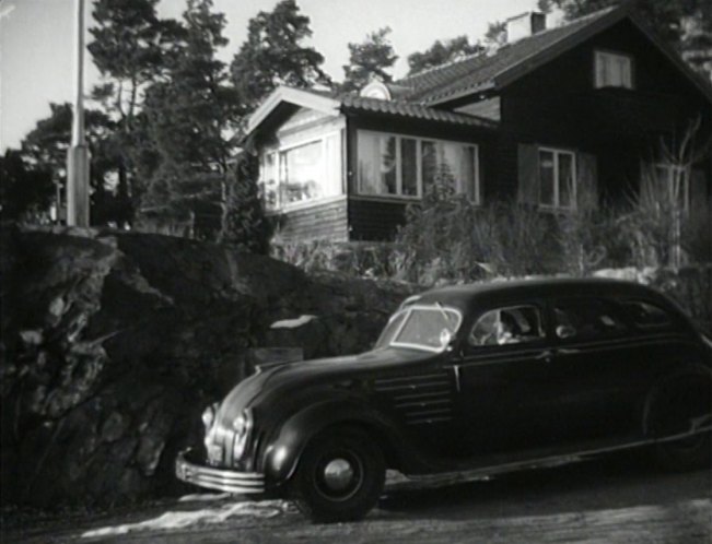 1934 Chrysler Airflow Eight [CU]