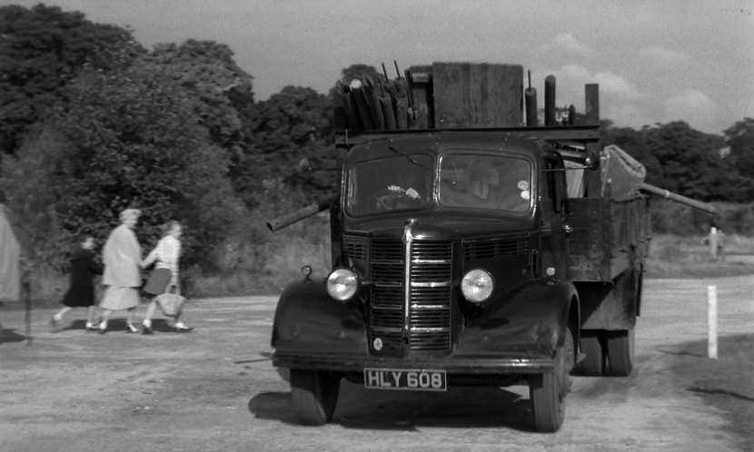 1946 Bedford M-Type