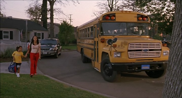 1987 Ford B-700 Diesel Blue Bird