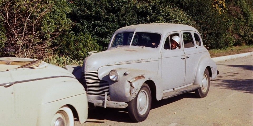 1940 Chevrolet Master 85 Sport Sedan [KB]