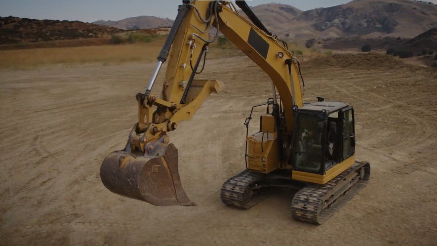 2017 Caterpillar 325 F