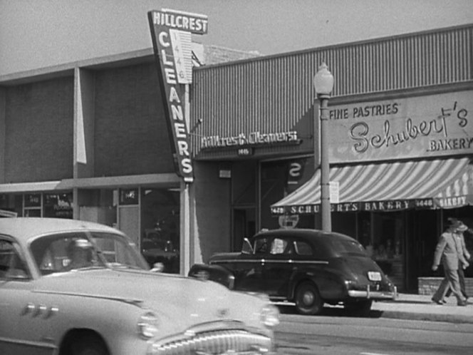 1949 Buick Super Four-Door Sedan [51]