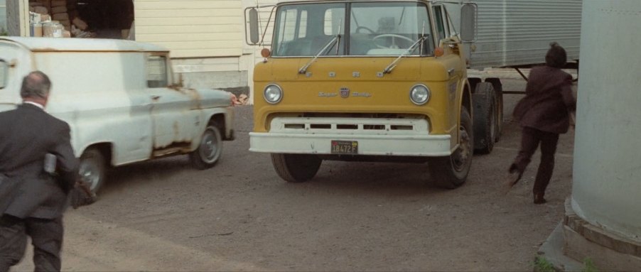 1968 Ford CT-Series Super Duty Sleeper Cab