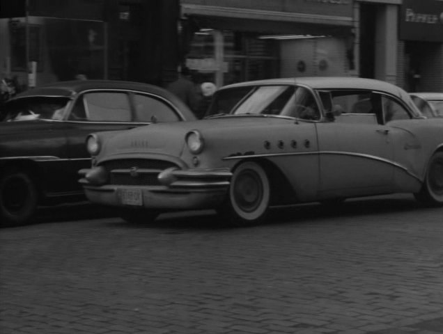 1951 Chevrolet Styleline De Luxe 2-door Sedan [2102]