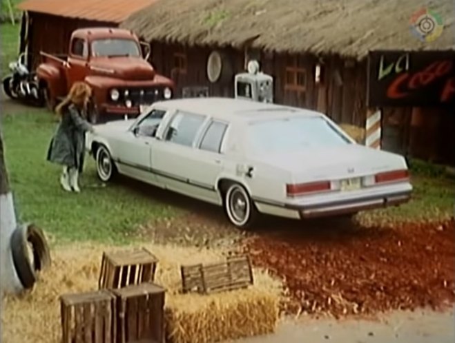 1988 Ford Grand Marquis Stretched Limousine