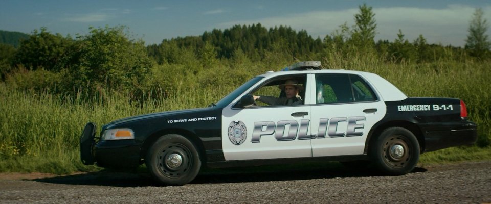 2003 Ford Crown Victoria Police Interceptor [P71]