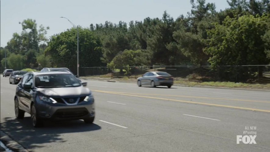 2017 Nissan Rogue Sport [J11]