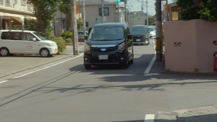 2010 Toyota Noah [R70]