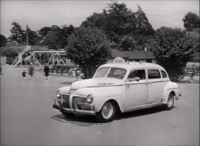 1941 De Soto De Luxe Taxicab [S-8-S]