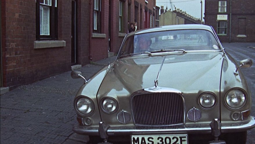 1966 Jaguar Mk.X 4.2 with bench seat [XJ5]