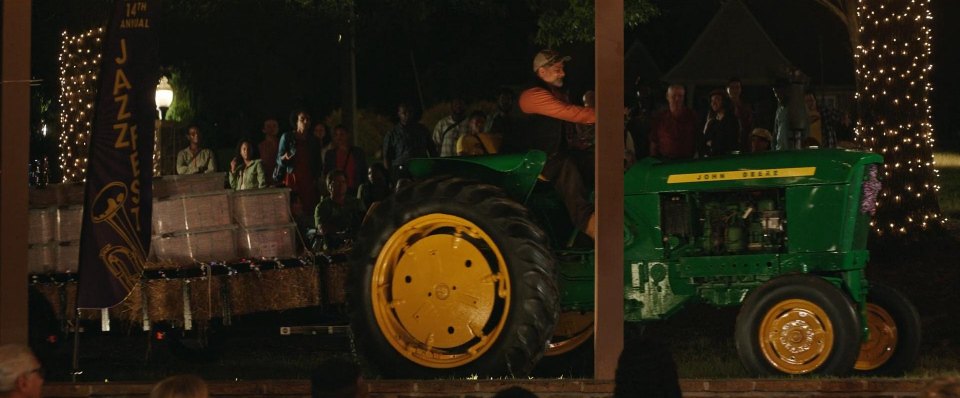 John Deere 2010