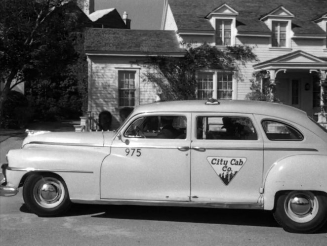 1946 De Soto De Luxe Taxicab [S-11-S]