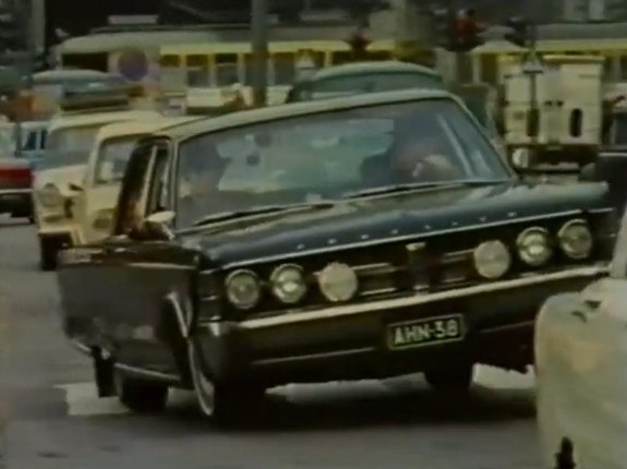 1967 Chrysler New Yorker 4-Door Sedan [CH41]