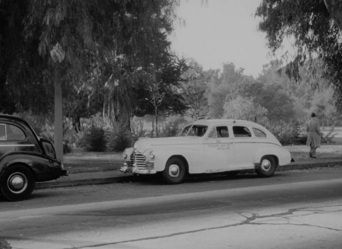 1942 Pontiac Streamliner Four-Door Sedan