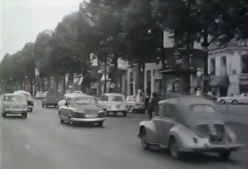 Renault 4CV