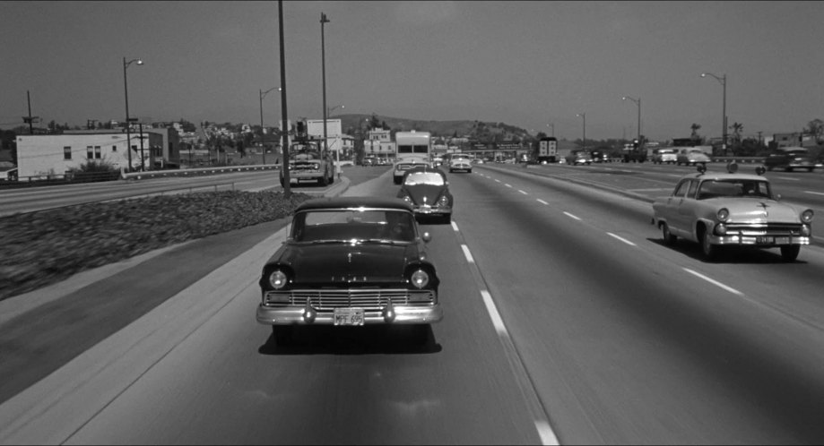 1955 Ford Mainline Fordor Sedan [73A]