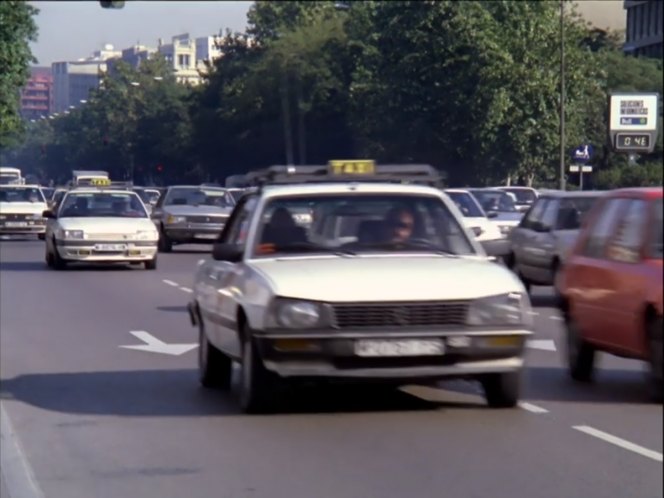 1983 Peugeot 505 [551A]