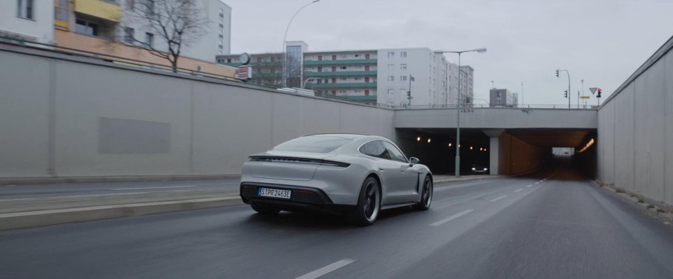 2020 Porsche Taycan Turbo S [9J1]