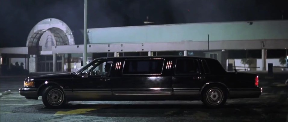 Lincoln Town Car Stretched Limousine