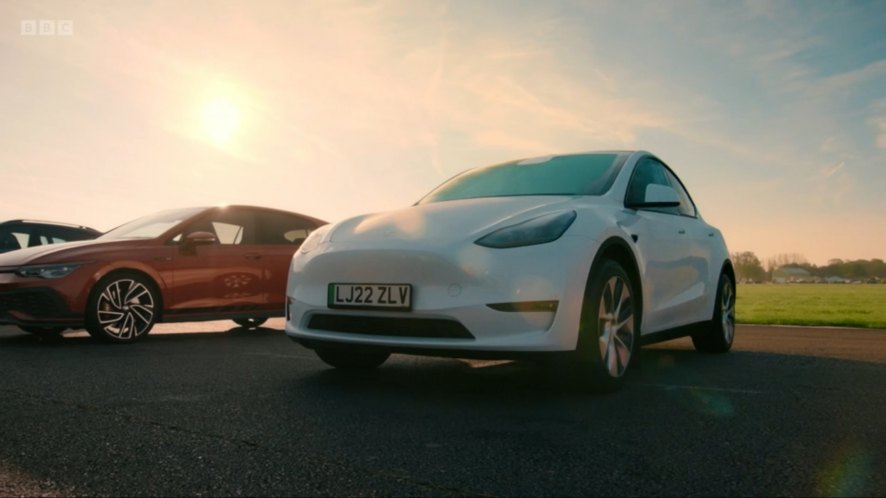 2022 Tesla Model Y Long Range Dual Motor 4x4