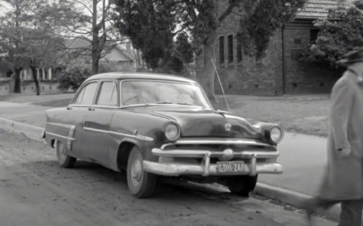 1953 Ford Customline Sedan