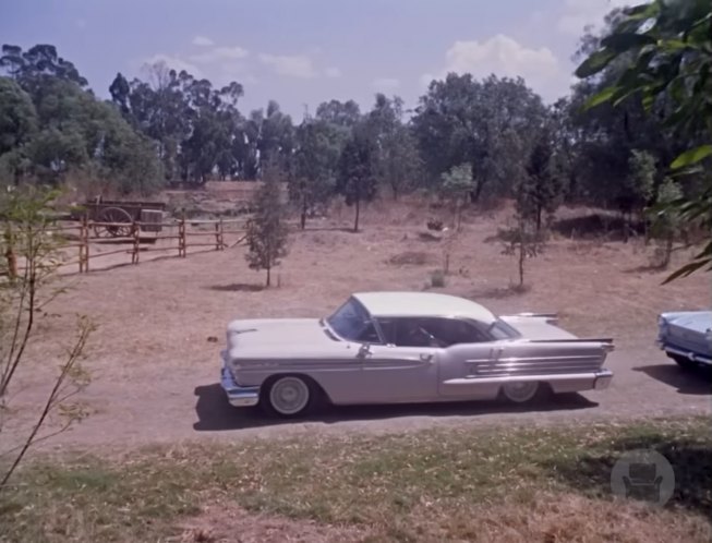 1958 Oldsmobile Super 88 Holiday Sedan [3639SD]