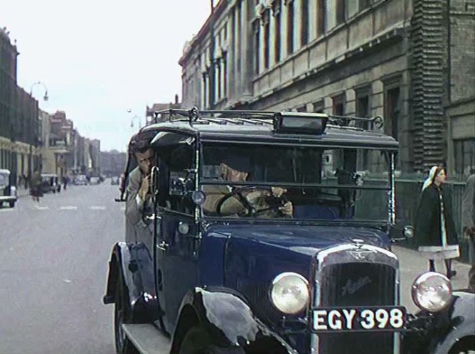 1937 Austin 12/4 Taxi Low Loader - Jones Body