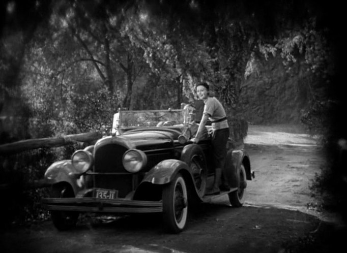 1928 Chrysler 72 Roadster