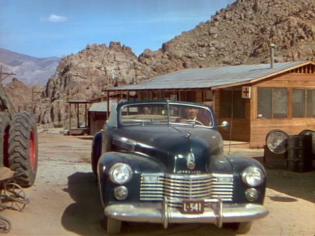 1941 Cadillac Series 62 Convertible Coupe [6267D]