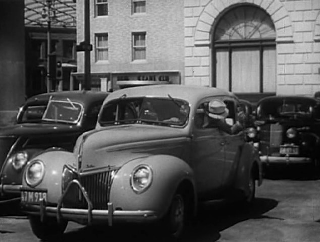 1939 Ford V8 De Luxe Fordor Sedan [91A]