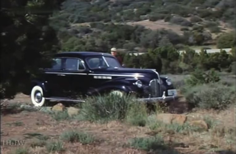 1940 Buick Limited Formal Touring Sedan [81]