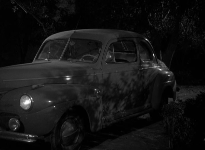 1941 Ford De Luxe Sedan Coupe [11A]