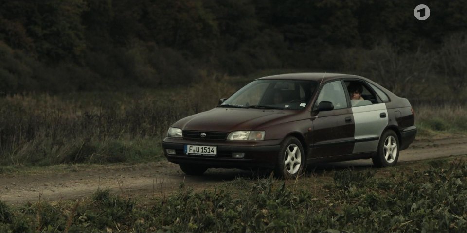 1992 Toyota Carina E GLi Liftback [T190]