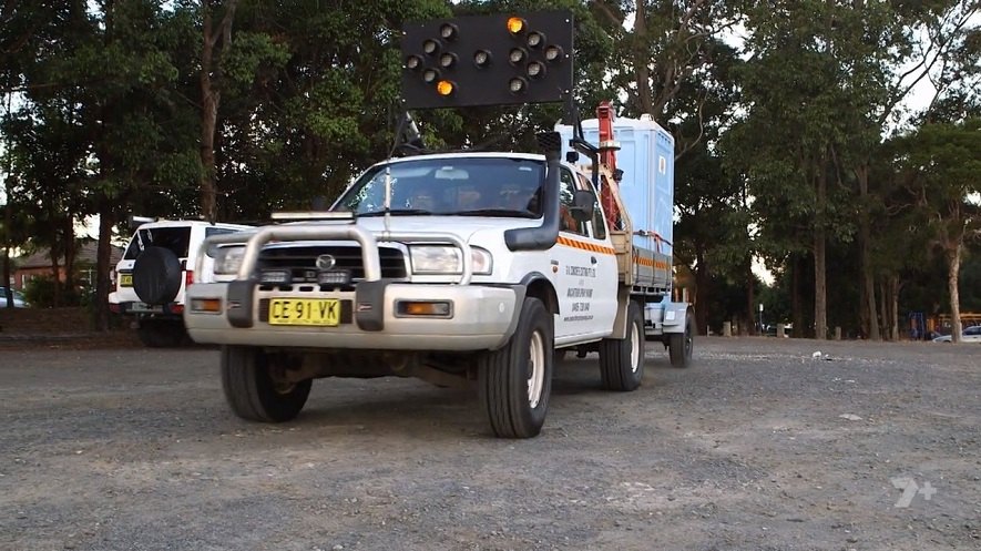 2001 Mazda Bravo B-2500 DX 4x4 [UN]