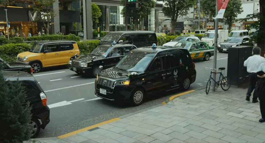 2017 Toyota JPN Taxi [NTP10]