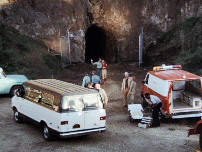 1974 Dodge Sportsman MaxiWagon