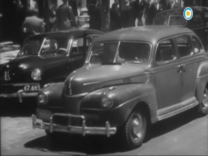 1941 Ford Super De Luxe Fordor Sedan [11A-73B]