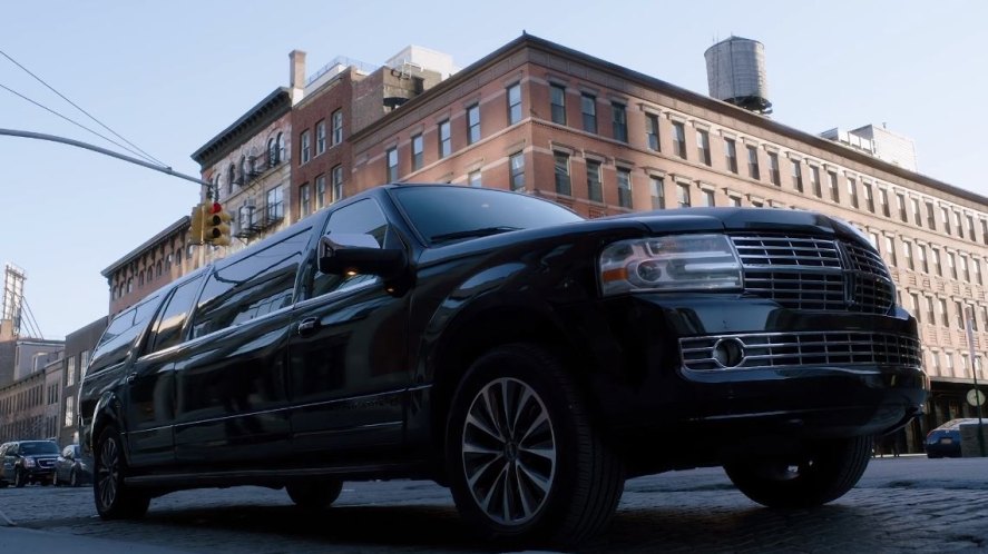 2007 Lincoln Navigator L Stretched Limousine [U418]