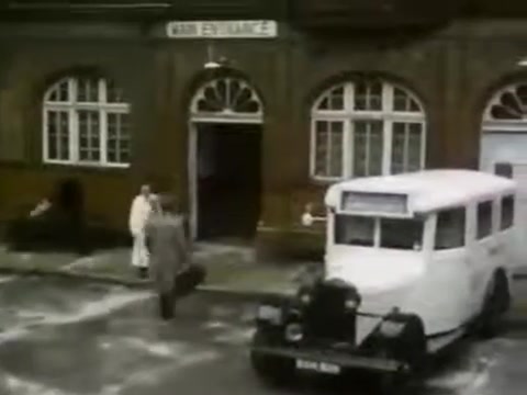 1935 Talbot AY 95 LCC Ambulance