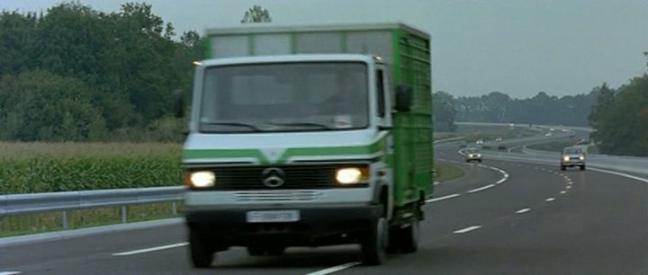 1986 Mercedes-Benz [T2]