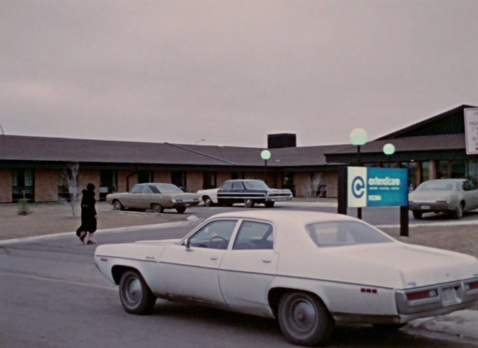 1971 Plymouth Satellite Custom 4-door Sedan [RH41]