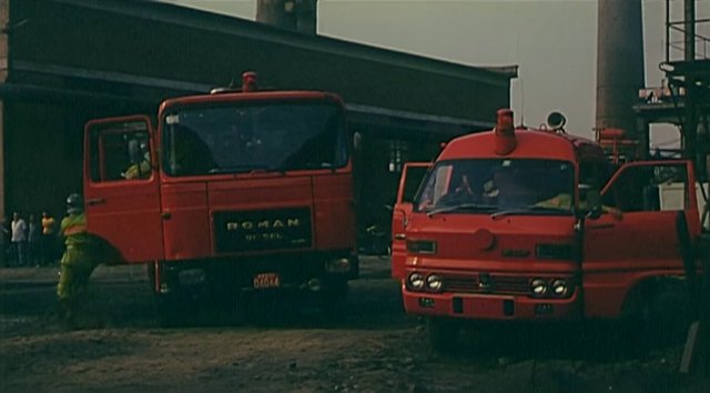 1975 Isuzu Elf Double Cab