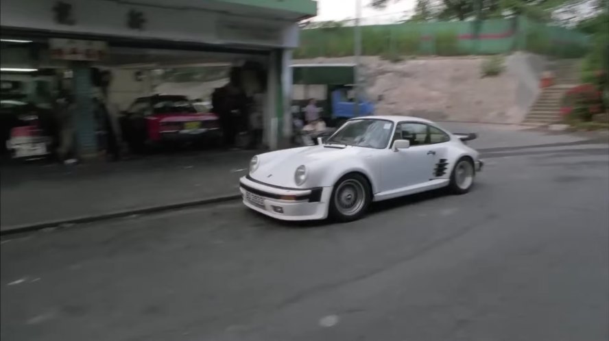 1981 Porsche 911 SC with bodykit