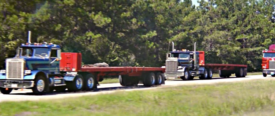 1977 Freightliner FLC 120 64 T