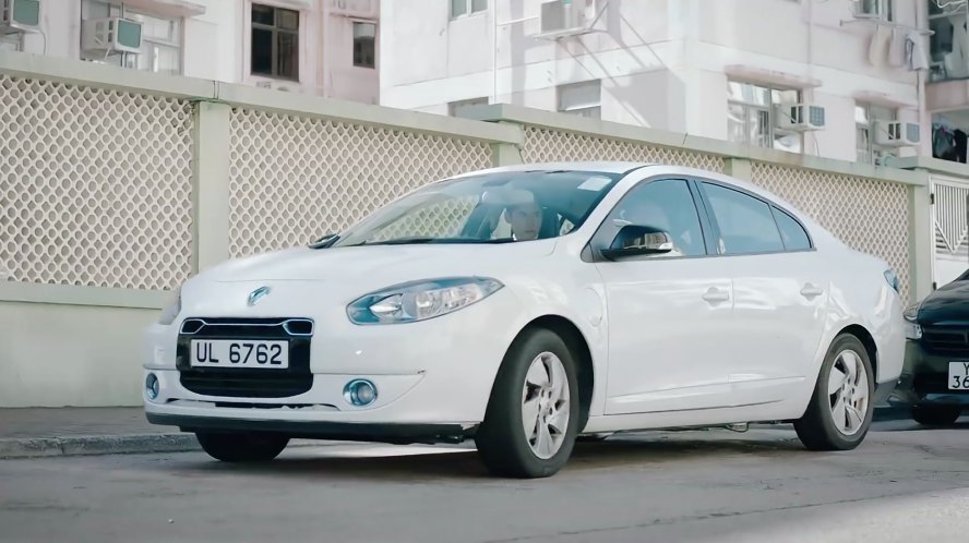 2012 Renault Fluence Z.E. [L38]