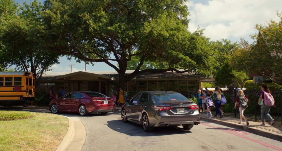 2018 Toyota Camry SE [AXVA70]