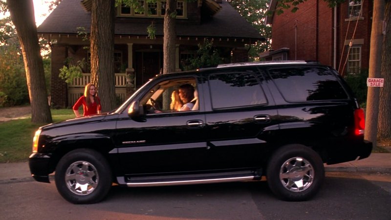 2002 Cadillac Escalade [GMT820]